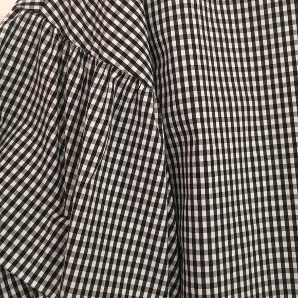 Gingham Print Ruffle Sleeve Button Up - Picture 7 of 9